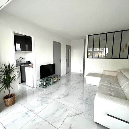 Studio 4 Couchages A 12 Min De La Plage A Pied Avec Wifi, Le Parking Est En Option Антиб Экстерьер фото
